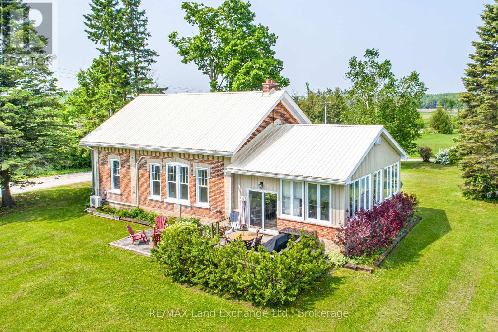 Property Photo:  41 School Road  ON K0M 2B0 