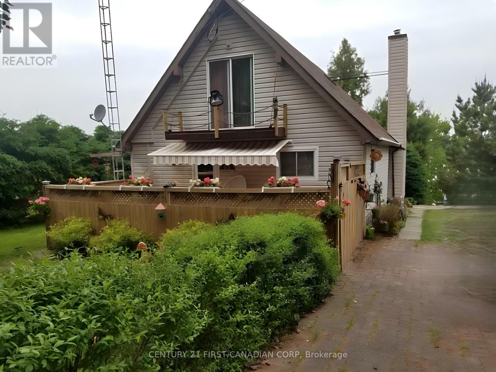 Property Photo: 109 Cressey Road ON P0R 1L0