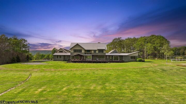Property Photo: 170 Jaybee Way WV 26260