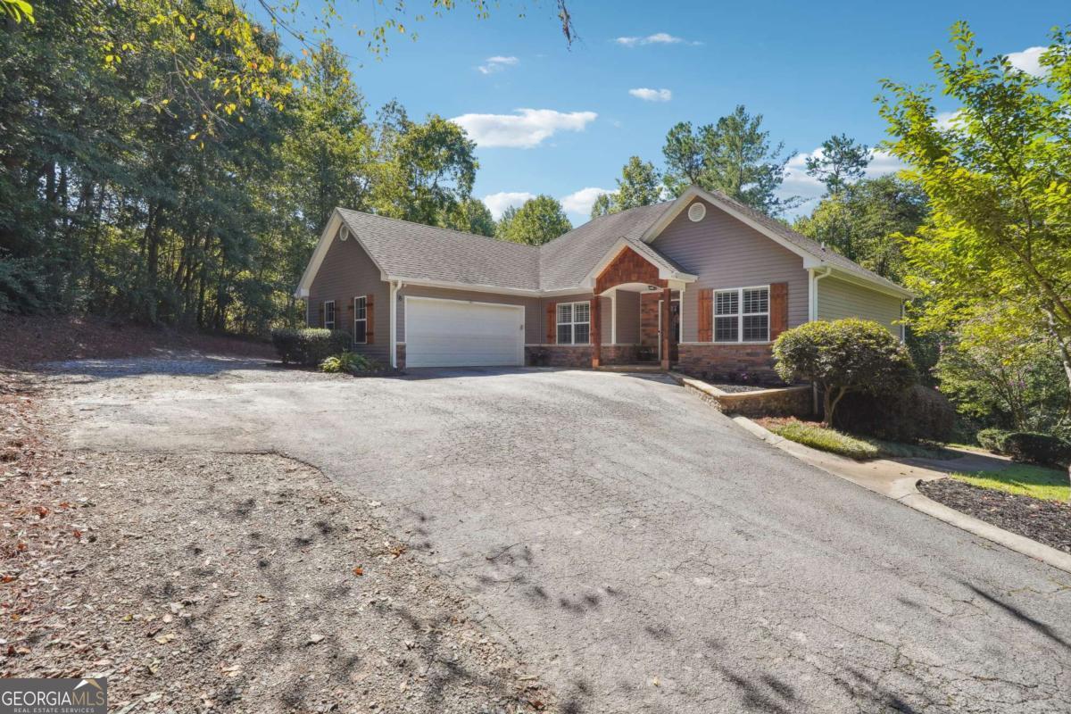Property Photo: 76 Lightning Ridge GA 30534