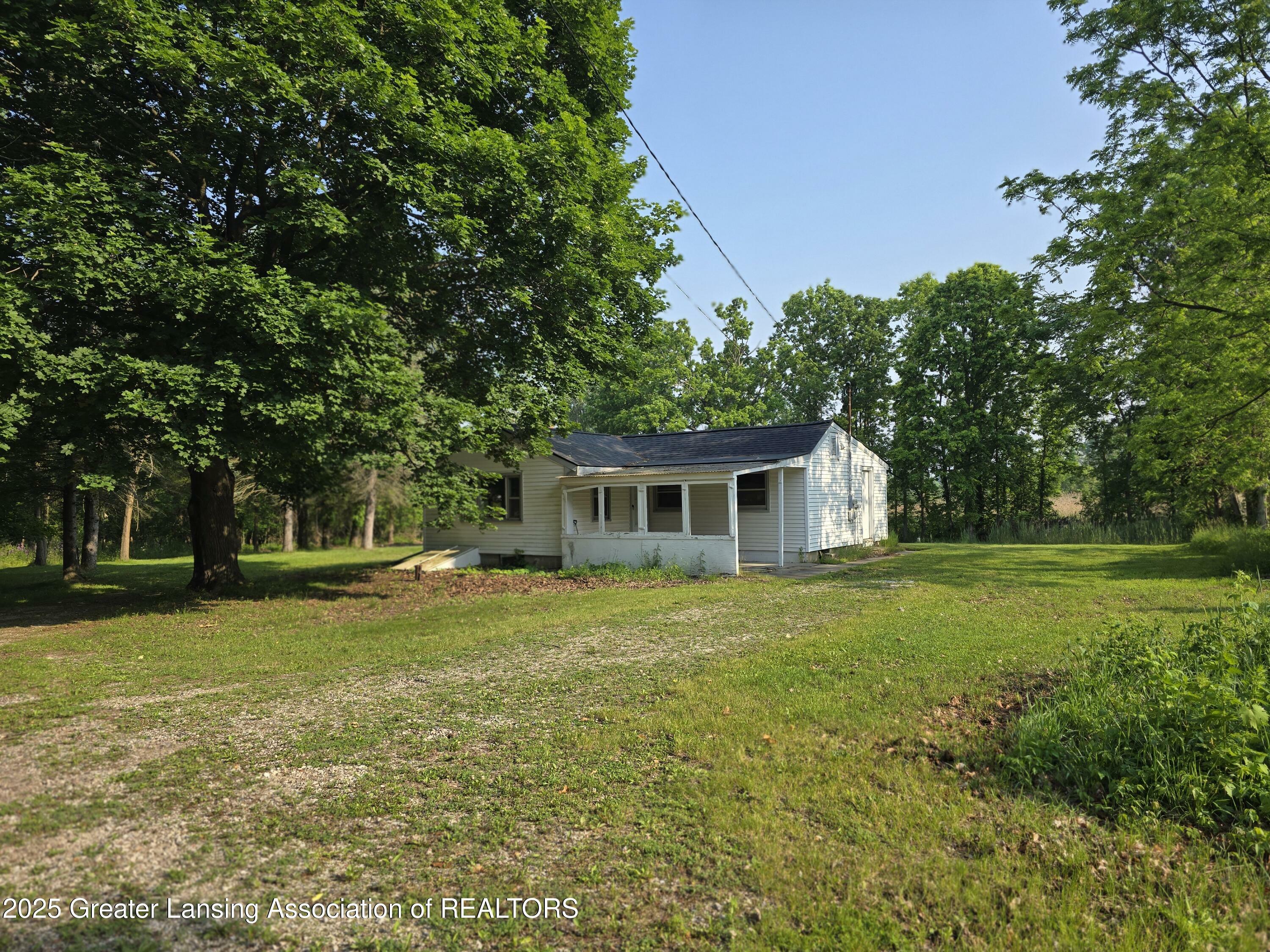 Property Photo: 8661 Old M 78 MI 48840