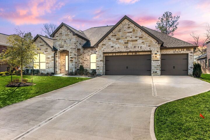 Property Photo:  998 Briac Ln  TX 77301