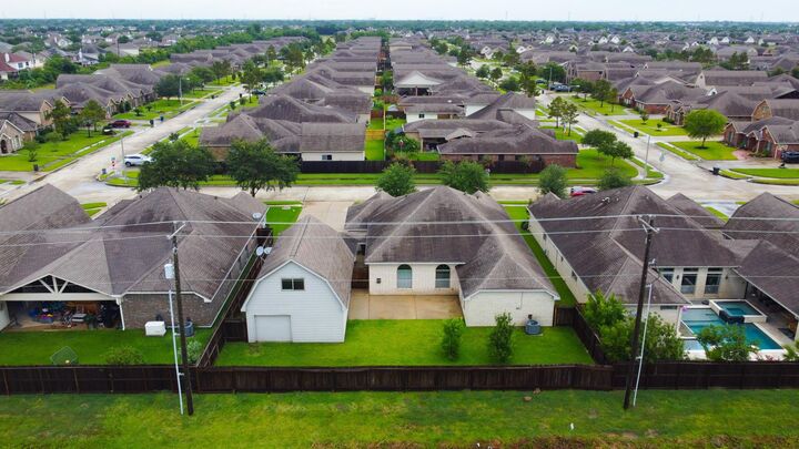 Property Photo:  2119 Eagar Road  TX 77573 