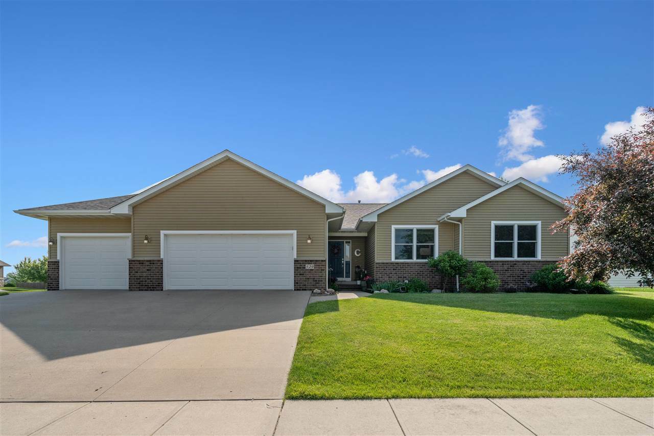 520 Prairie St.  North Liberty IA 52317 photo
