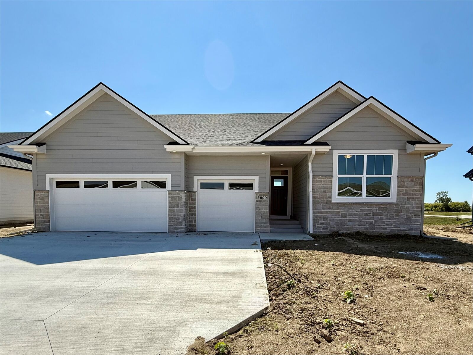 Property Photo: 3609 NW 27th Street IA 50023