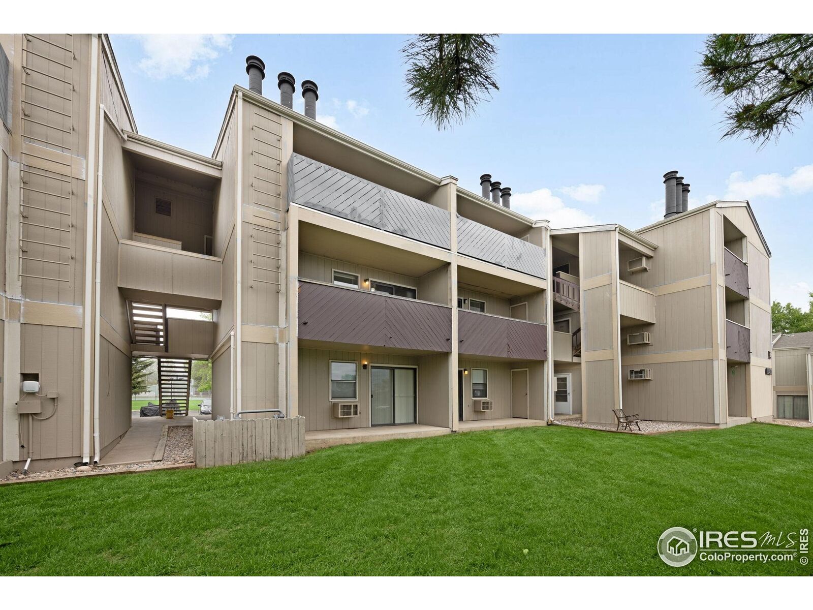 Property Photo:  3431 Stover St 523  CO 80525 