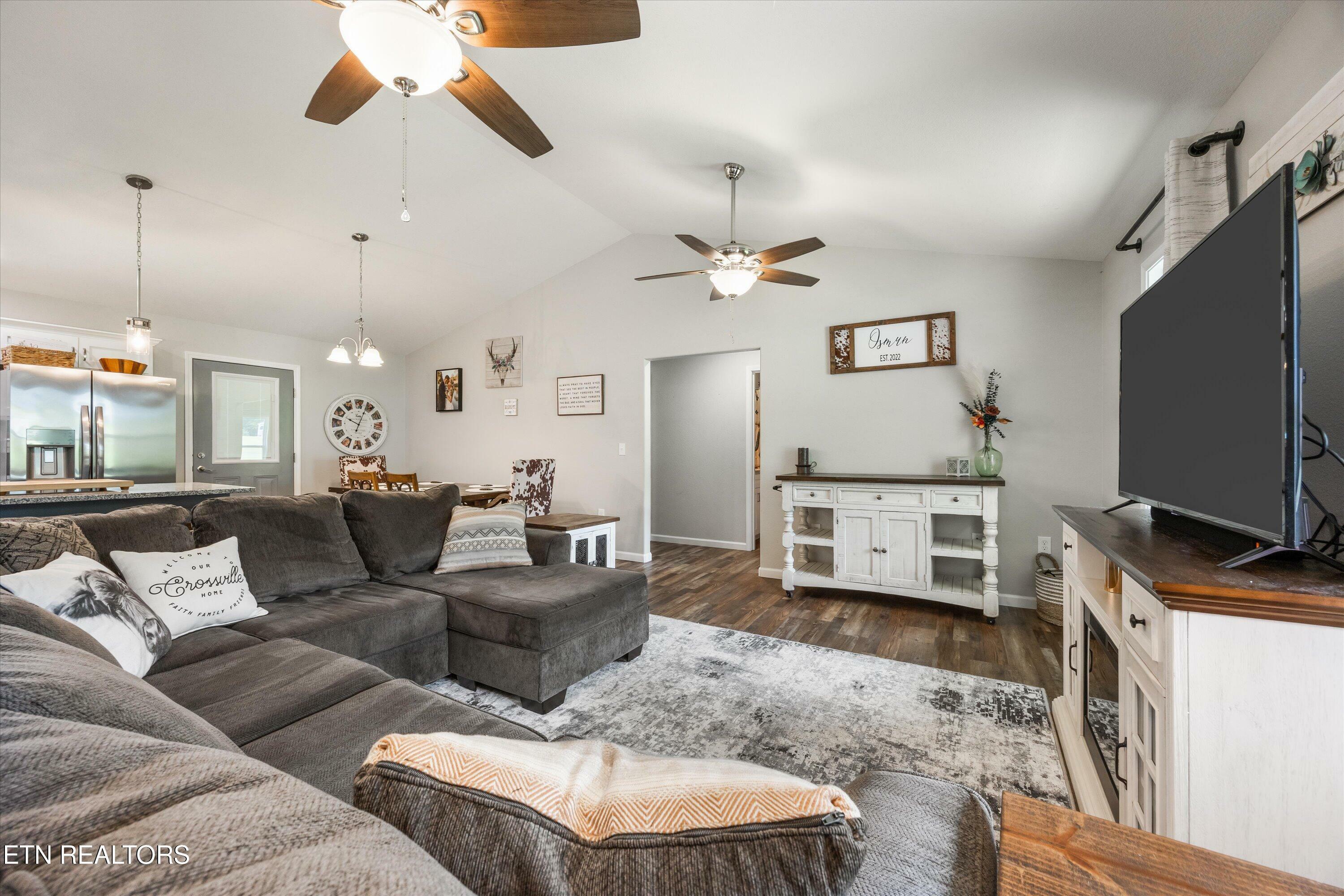 Property Photo: 439 Ferry Bend Tr TN 38571