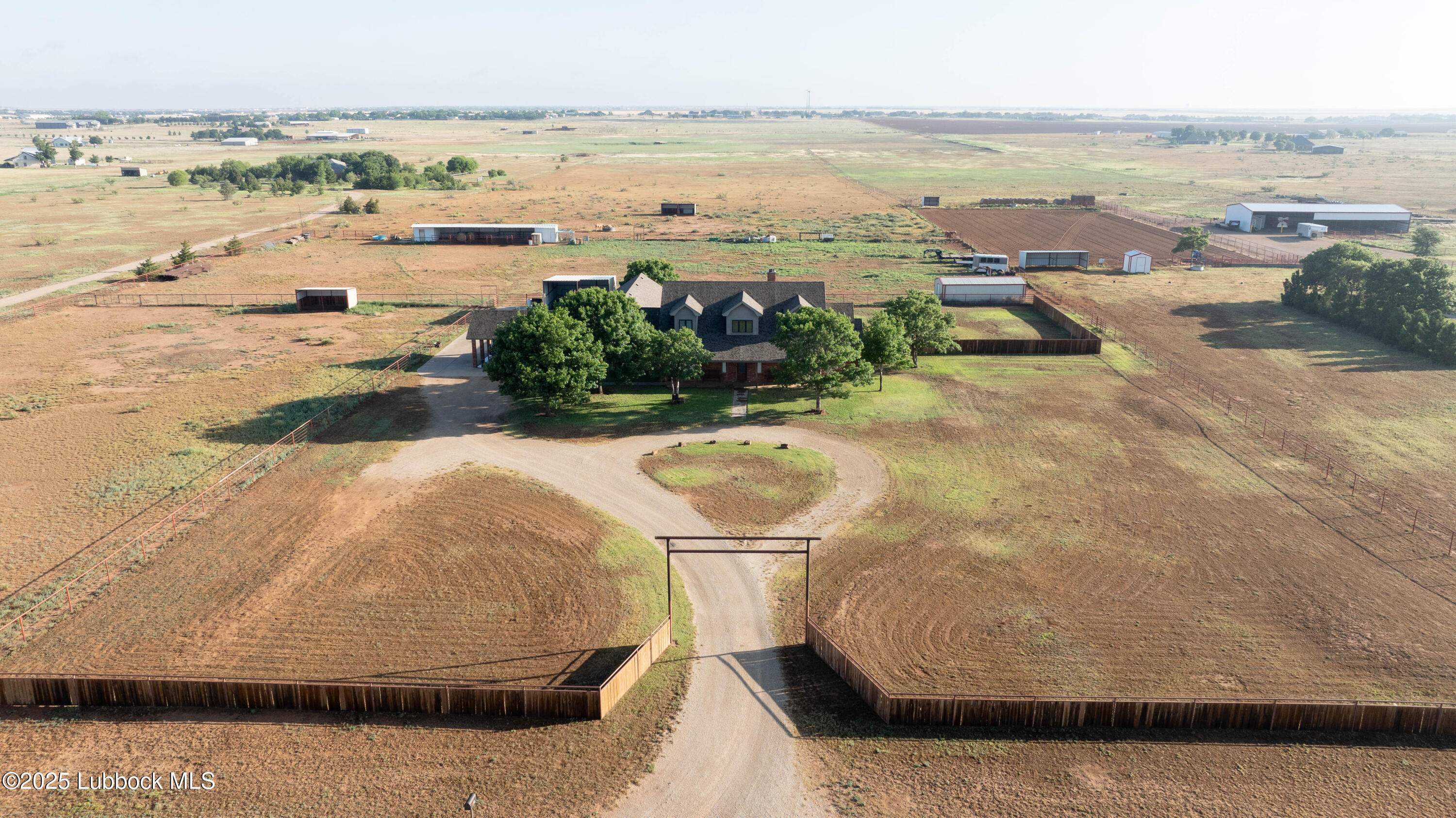Property Photo: 7910 County Rd 7700 TX 79382