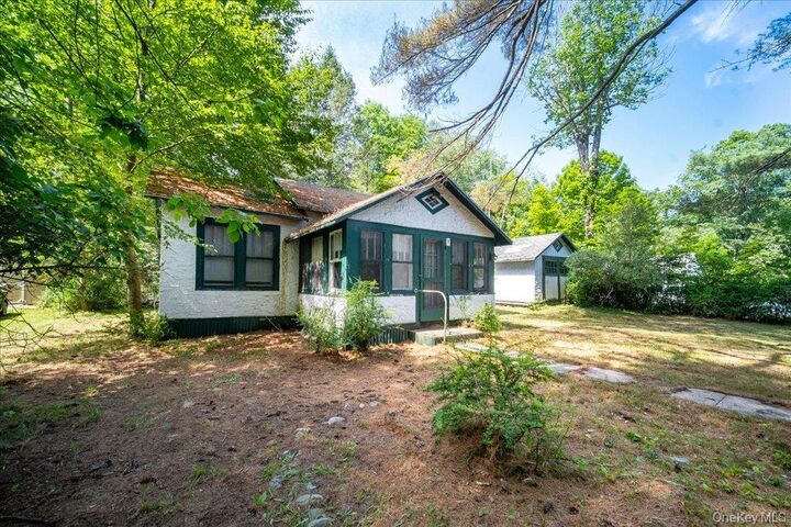 Property Photo:  9 Central Avenue  NY 12701 