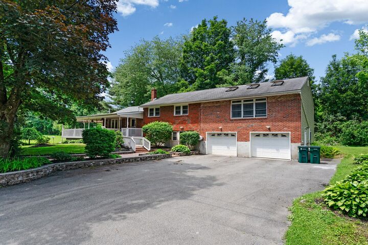 7 Lugo Lane  Plattekill NY 12589 photo
