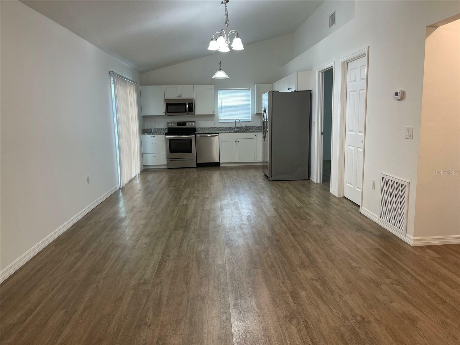 Property Photo: 8245 E Rosko Court FL 34436