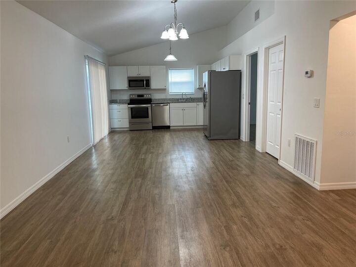 Property Photo:  8245 E Rosko Court  FL 34436 