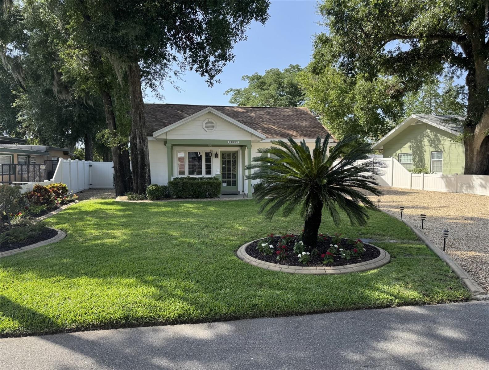 Property Photo: 1339 Orchid Avenue FL 32789