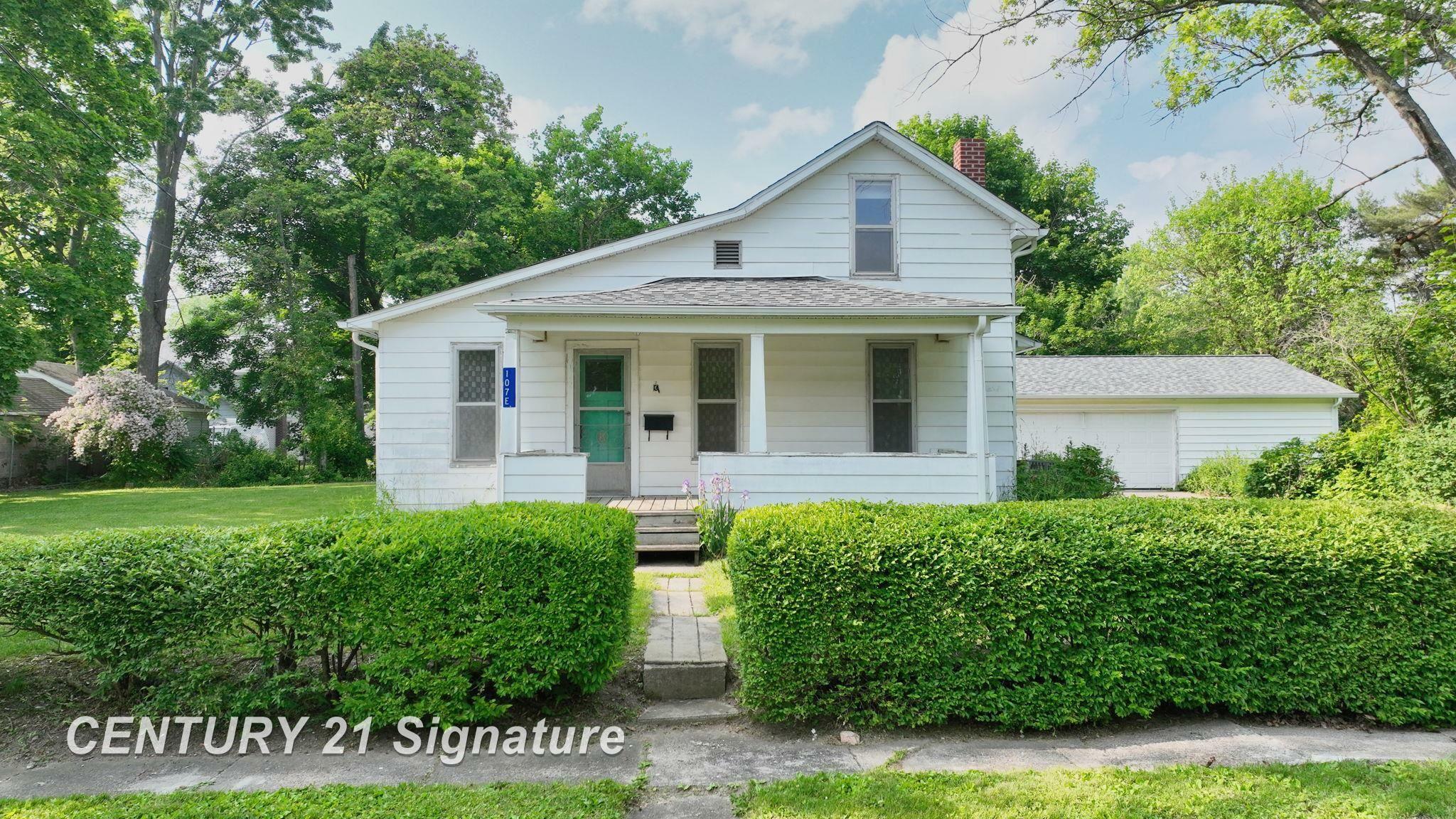 Property Photo: 107 E Johns Street MI 48429-1604