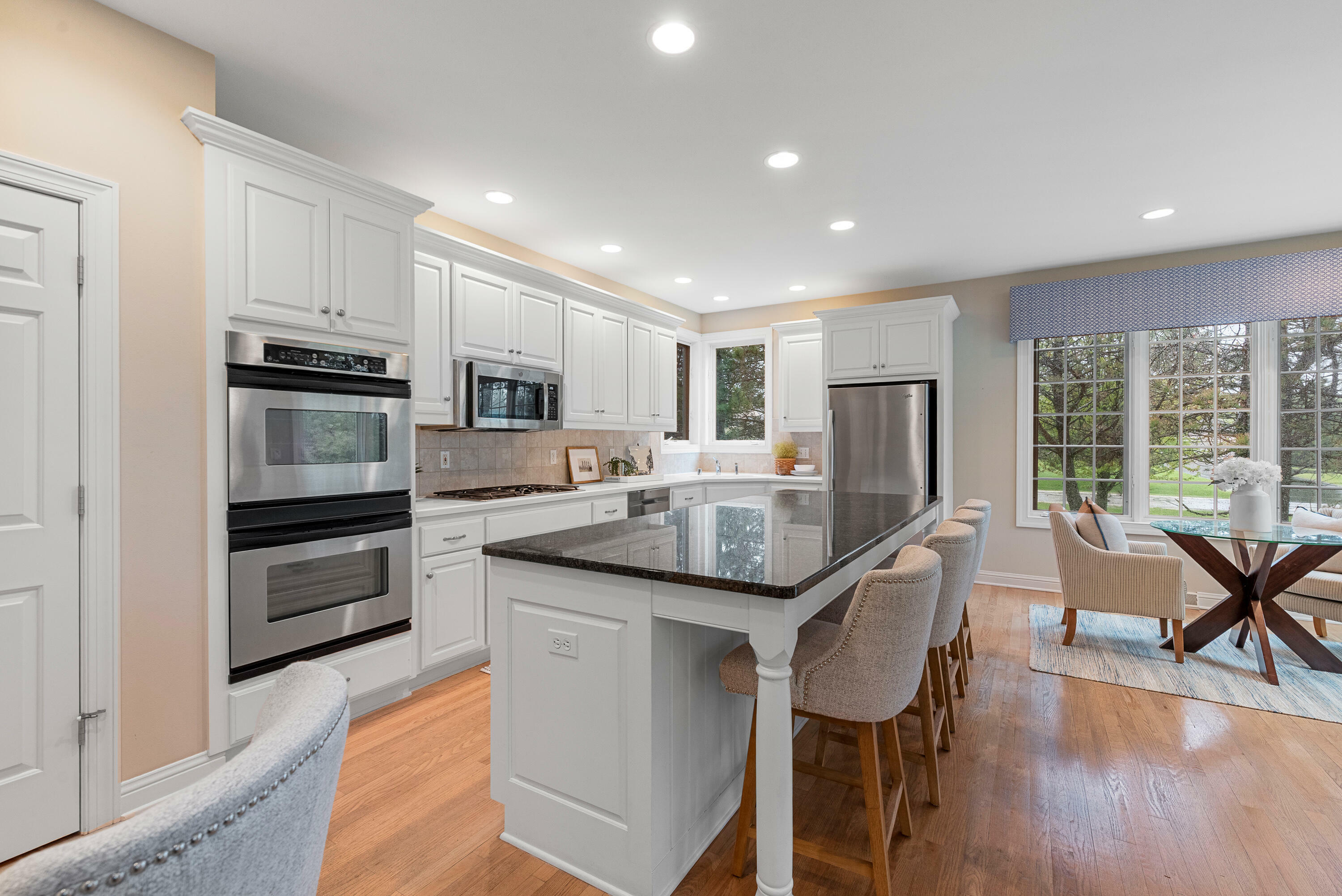 Property Photo: 10632 N Hidden Reserve Cir WI 53092