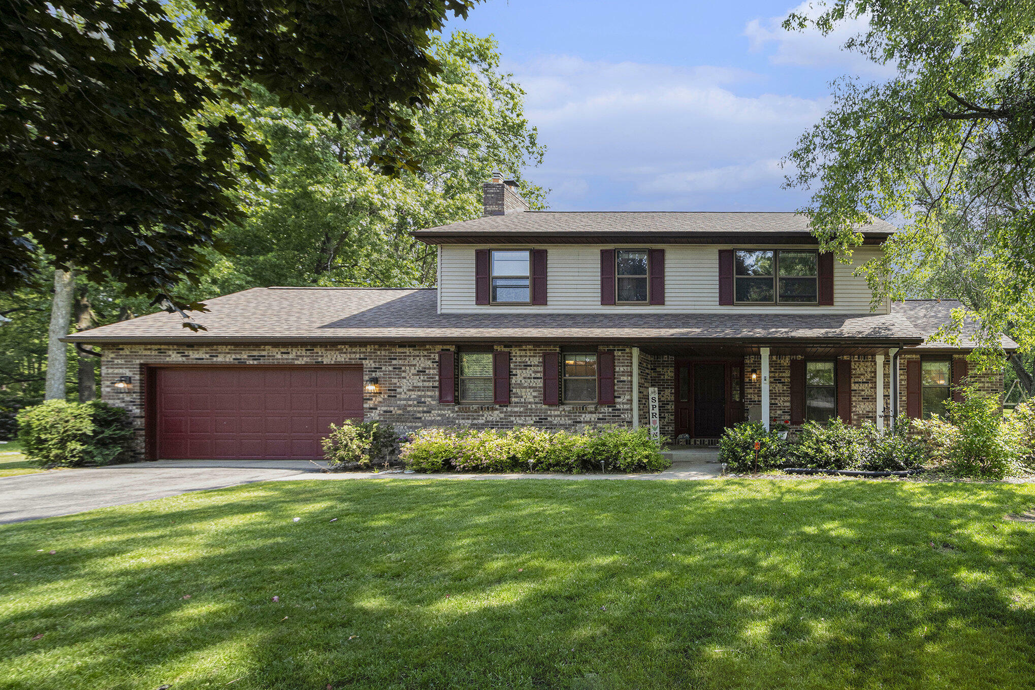 Property Photo:  125 Pheasant Run  MI 49015 