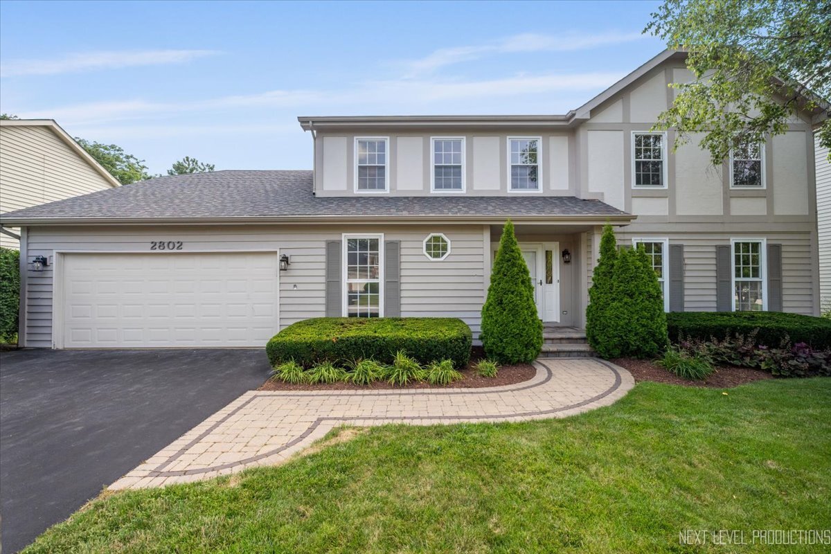 Property Photo:  2802 Wedgewood Drive  IL 60565 