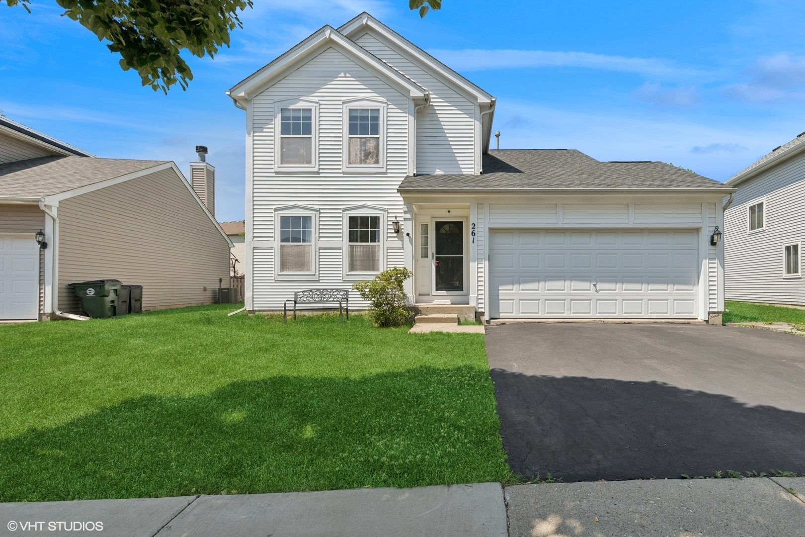 Property Photo: 261 E Camden Lane IL 60073