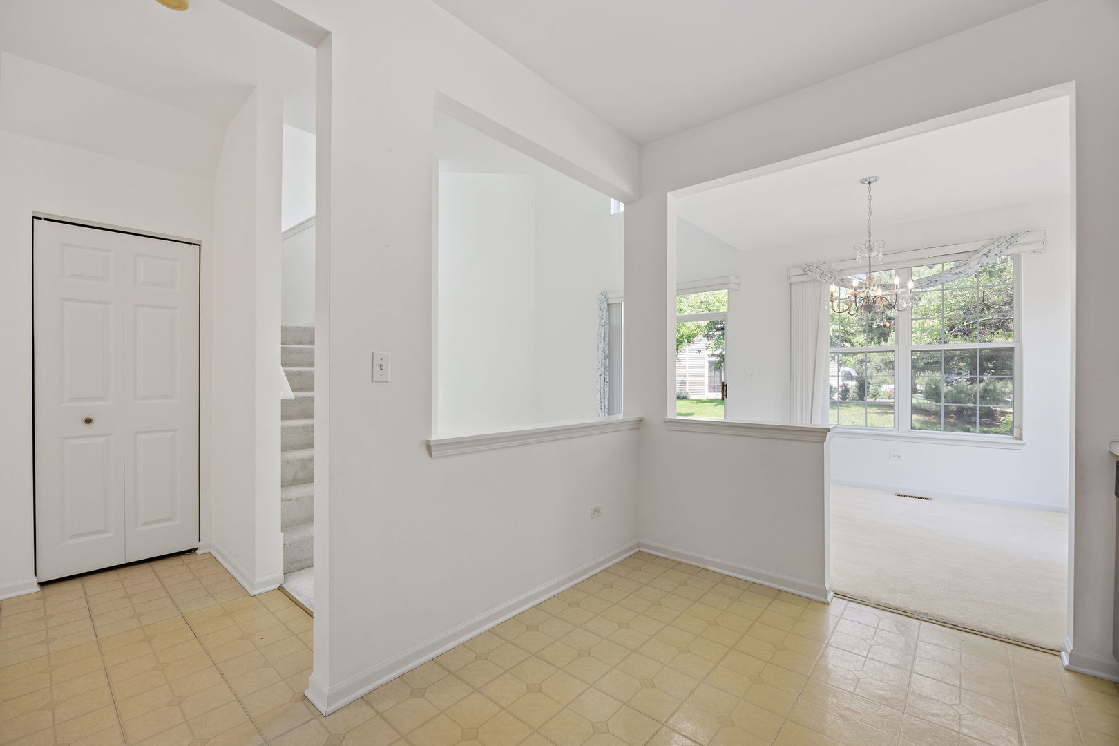 Property Photo: 2311 Sheehan Drive IL 60564