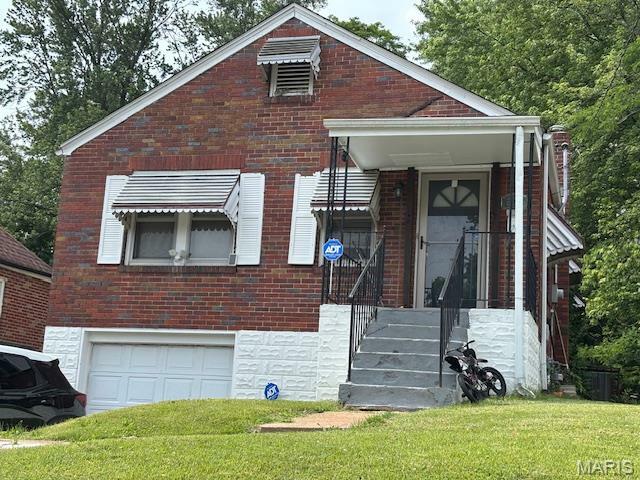 Property Photo: 8708 Kendale Drive MO 63121