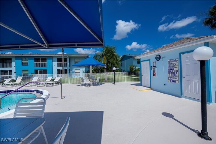 Property Photo: 1100 Pondella Road 514 FL 33909