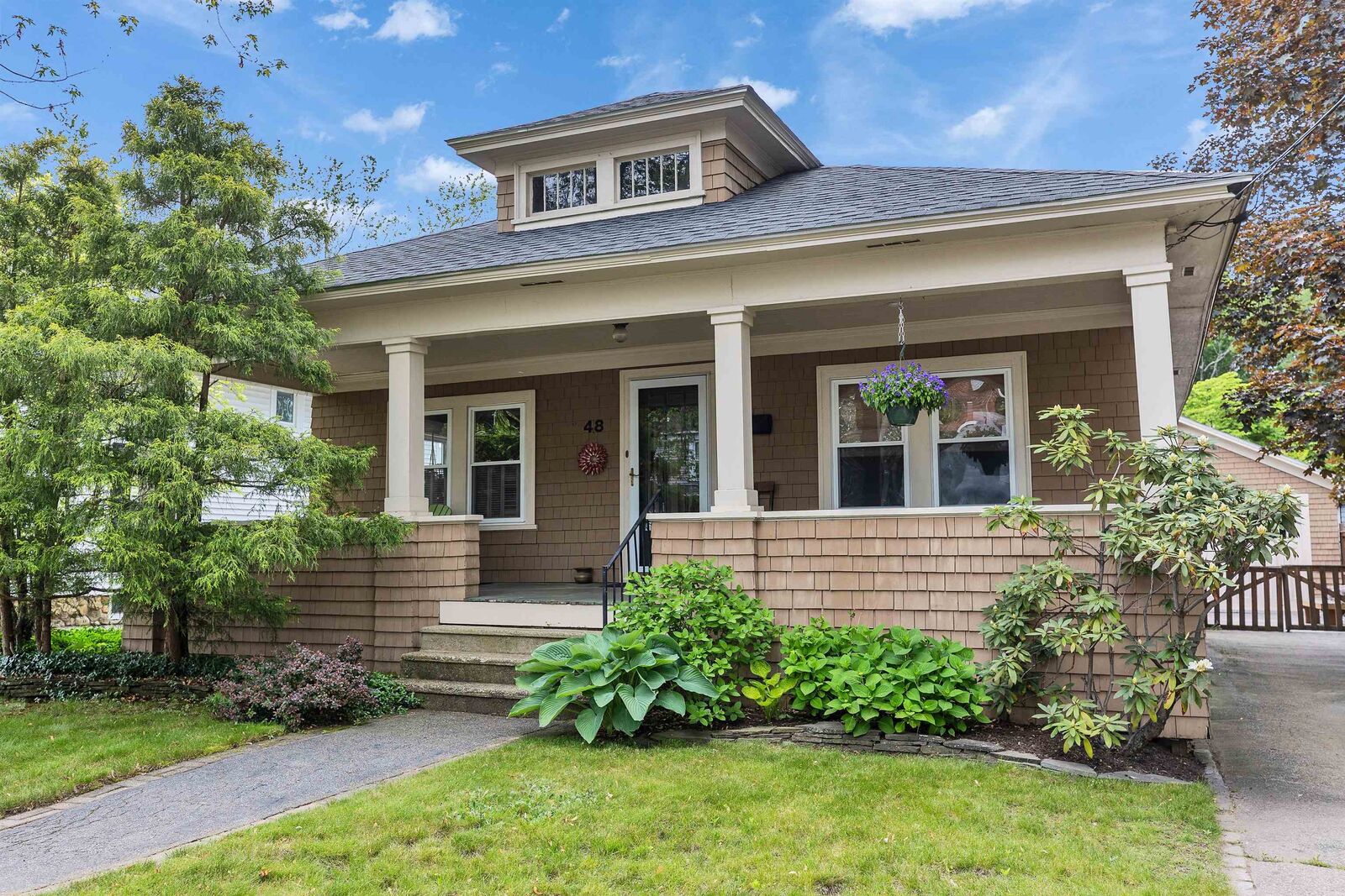 Property Photo: 48 North Adams Street NH 03104