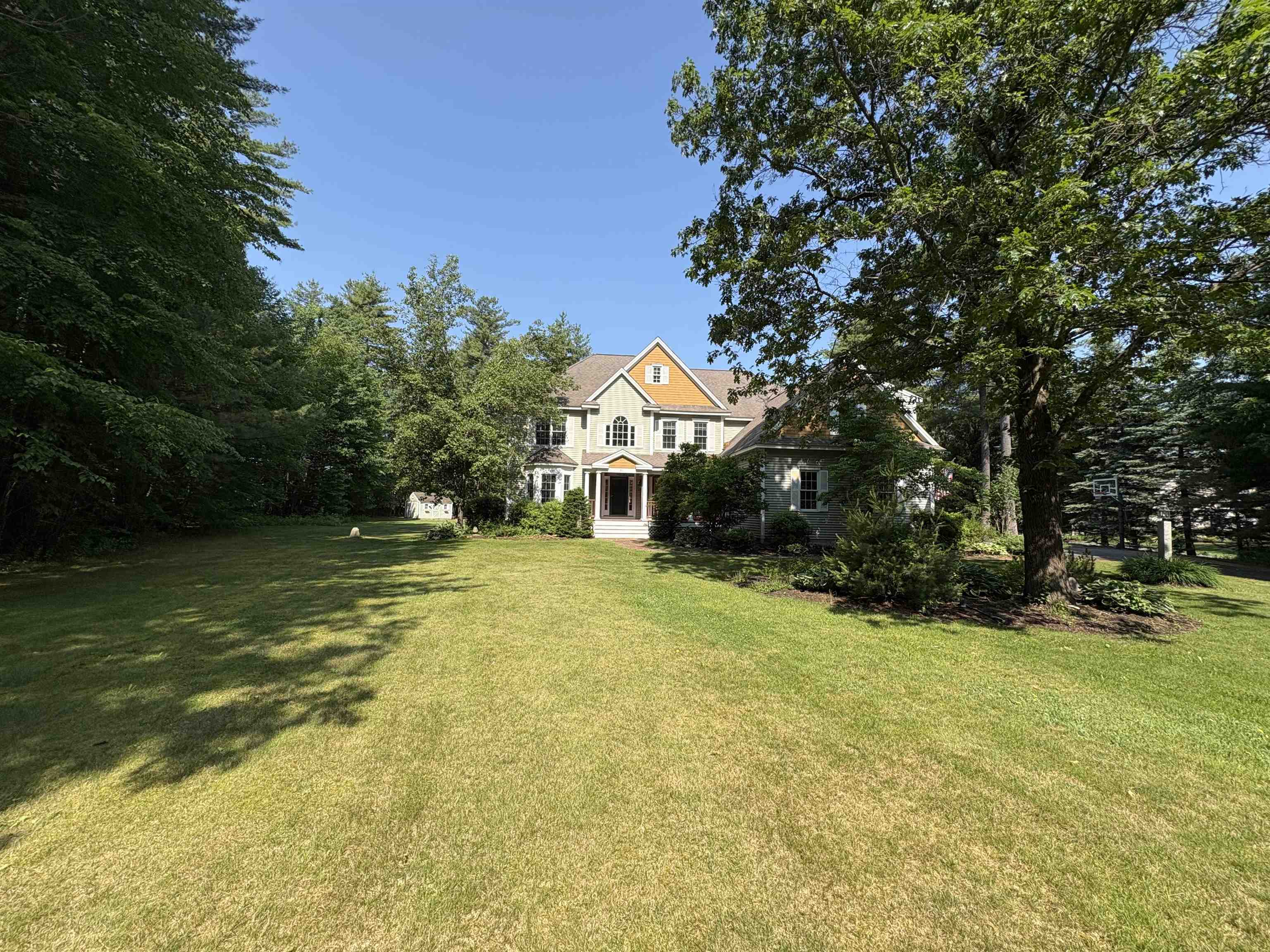 Property Photo: 31 Emerson Lane NH 03049