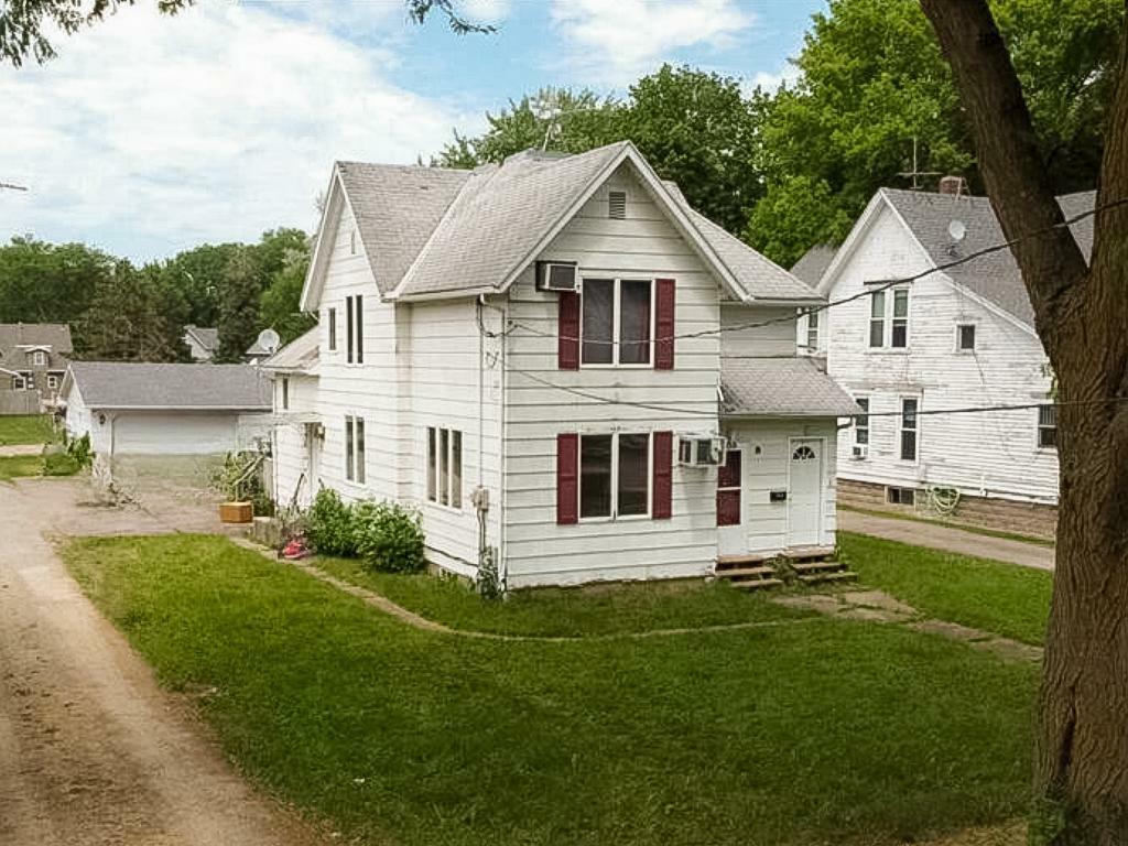 Property Photo:  509 4th Street  MN 56007 