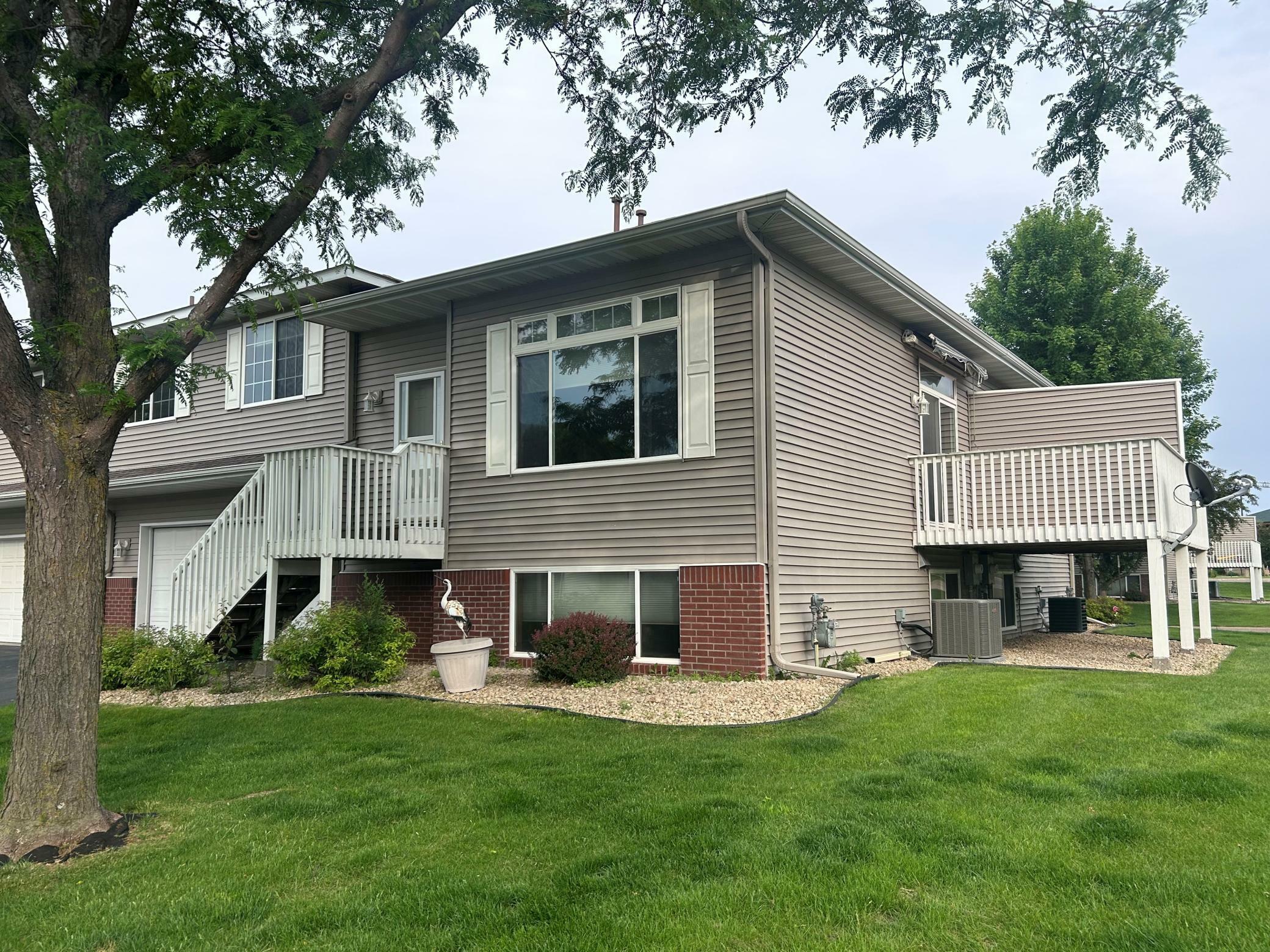 Property Photo: 1407 Presidential Drive MN 55057