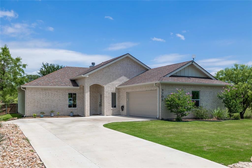 Property Photo: 7705 Feather Bay Drive TX 76801
