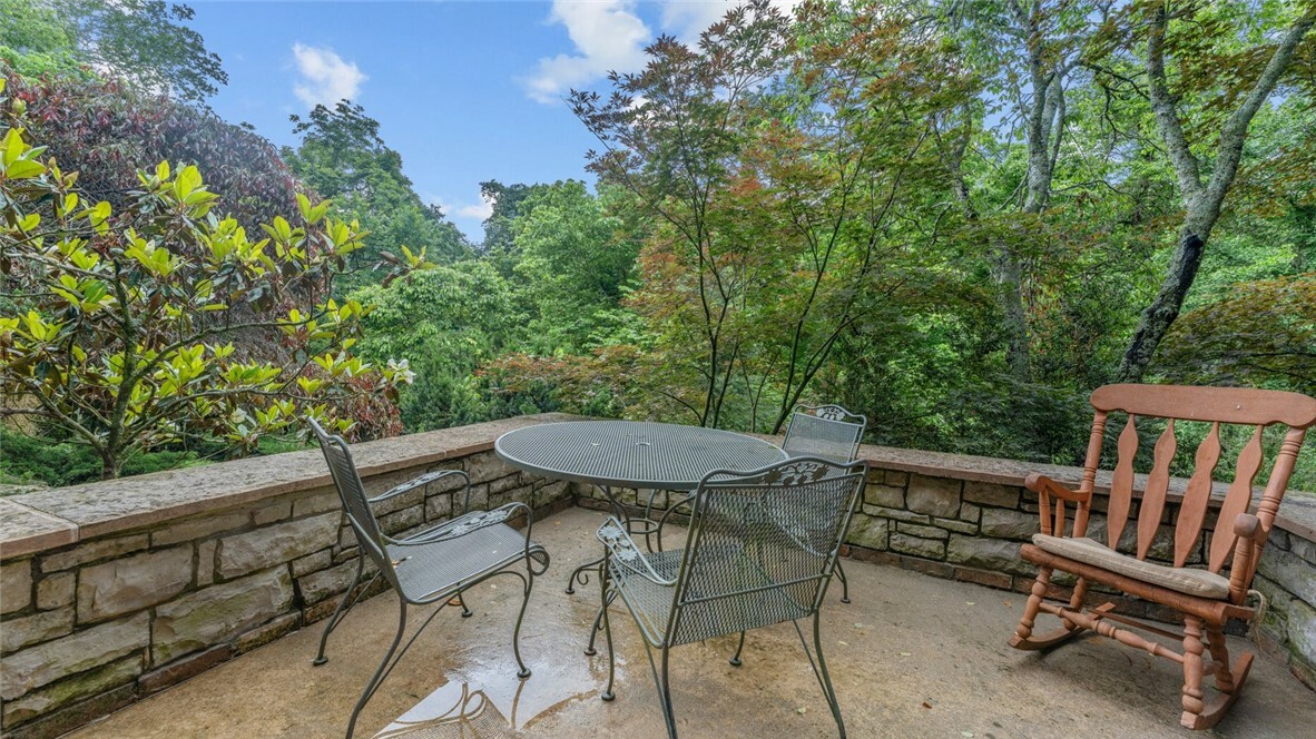 Property Photo:  5 Alexander Street  AR 72632 