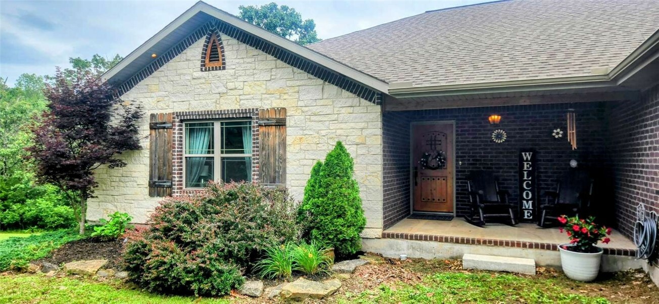 Property Photo: 167 Madison 6093 AR 72740