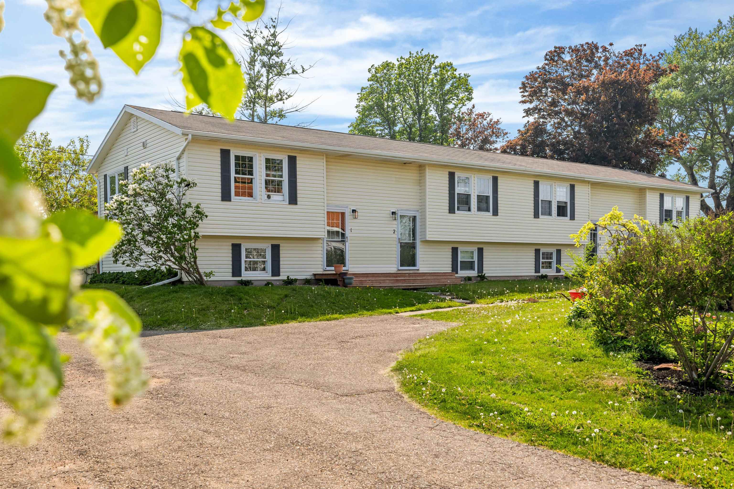 Property Photo: 14 Marshall Street 4 PE C0A 1X0