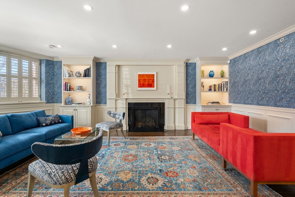 Property Photo: 34.5 Beacon Street 1 MA 02108
