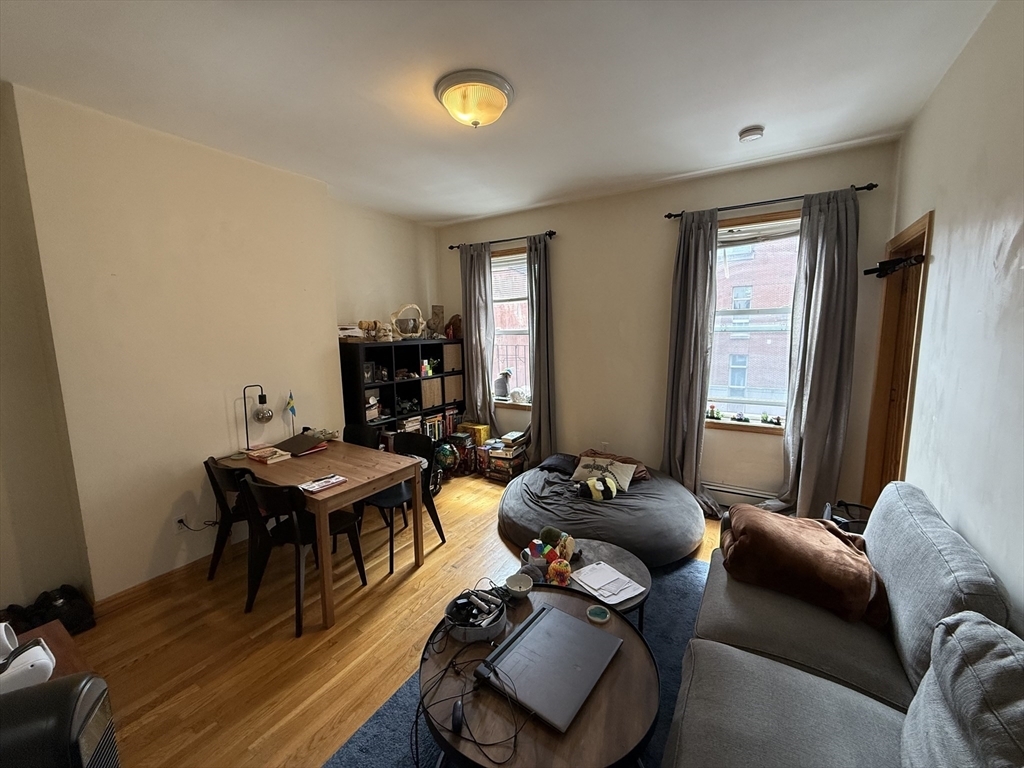 Property Photo: 712 Commonwealth Ave 3 MA 02215