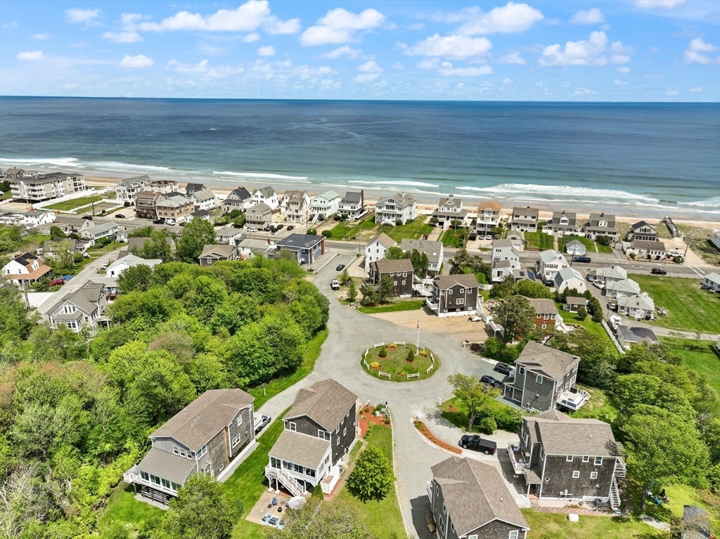 Property Photo: 6 Coulson Pratt Dr MA 01952