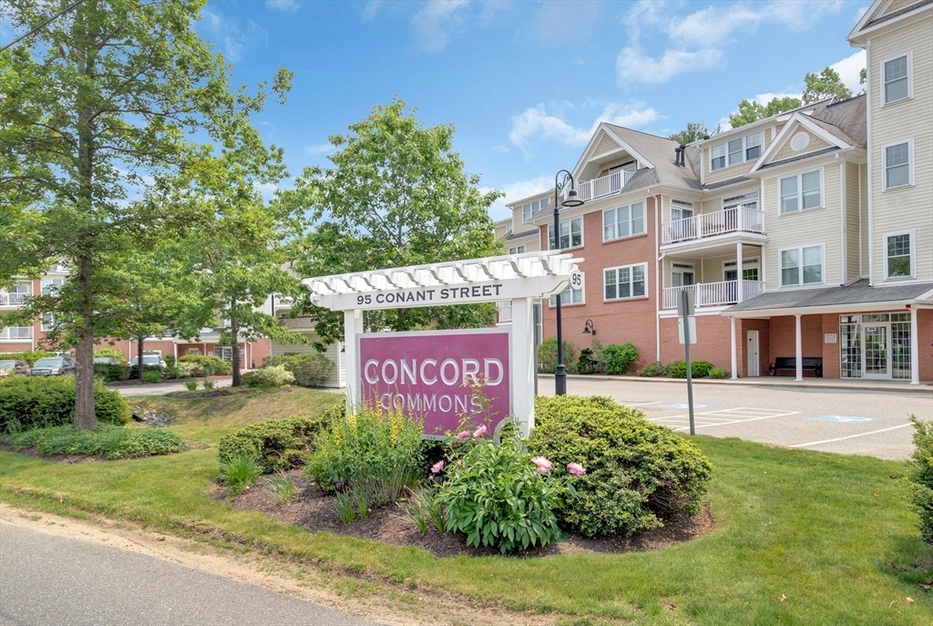 Property Photo:  95 Conant St 404  MA 01742 