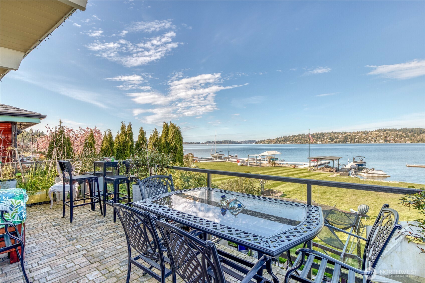 Property Photo: 10008 Rainier Avenue S WA 98178
