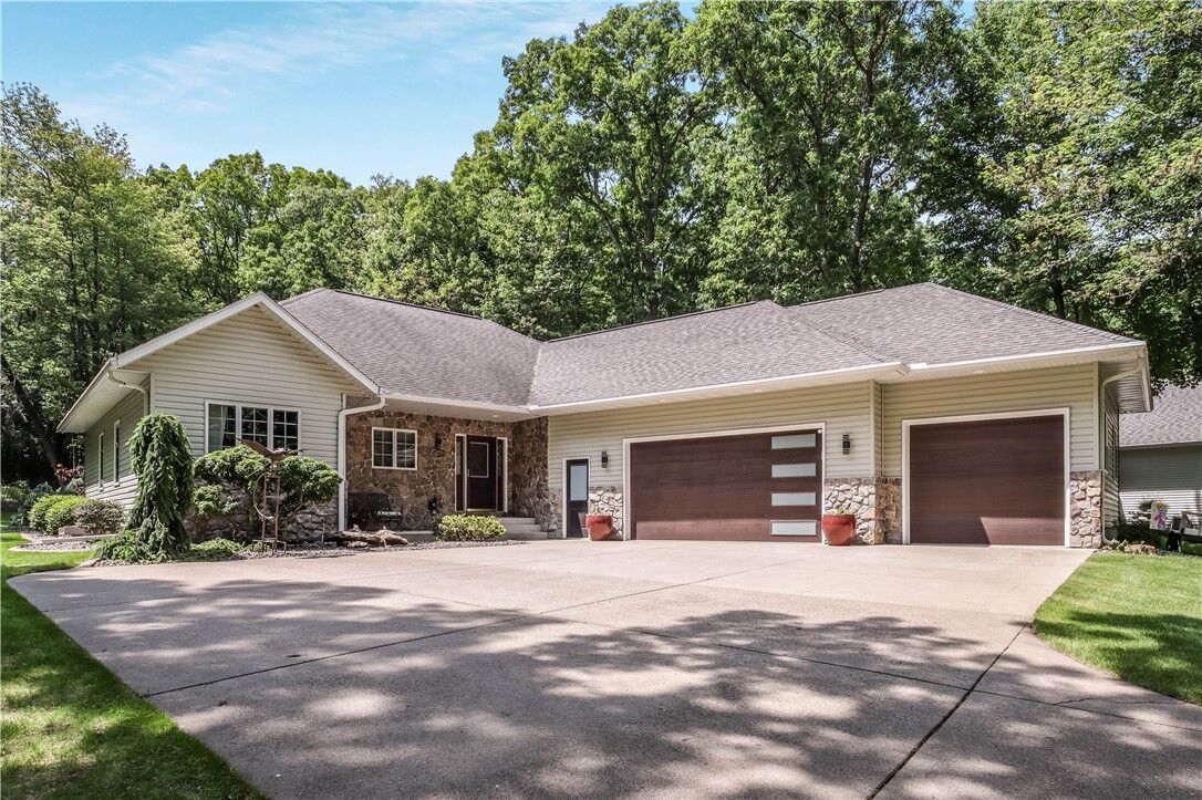 Property Photo: 246 Oak Hollow Drive WI 54729