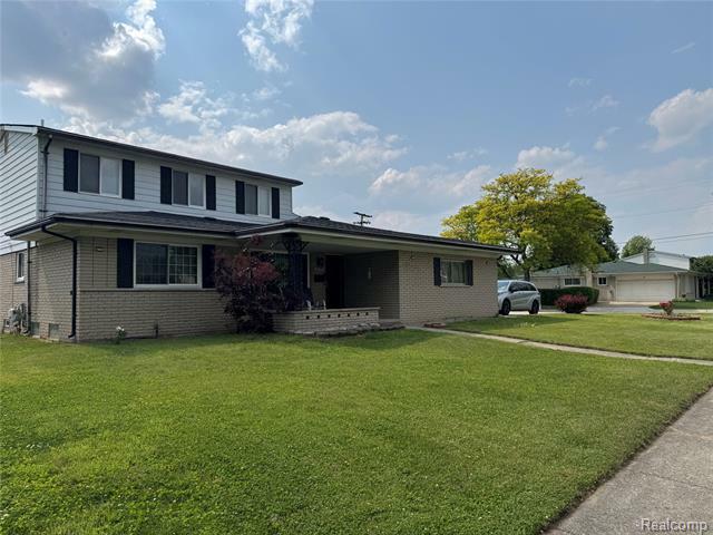 Property Photo: 30347 Dell Lane MI 48092