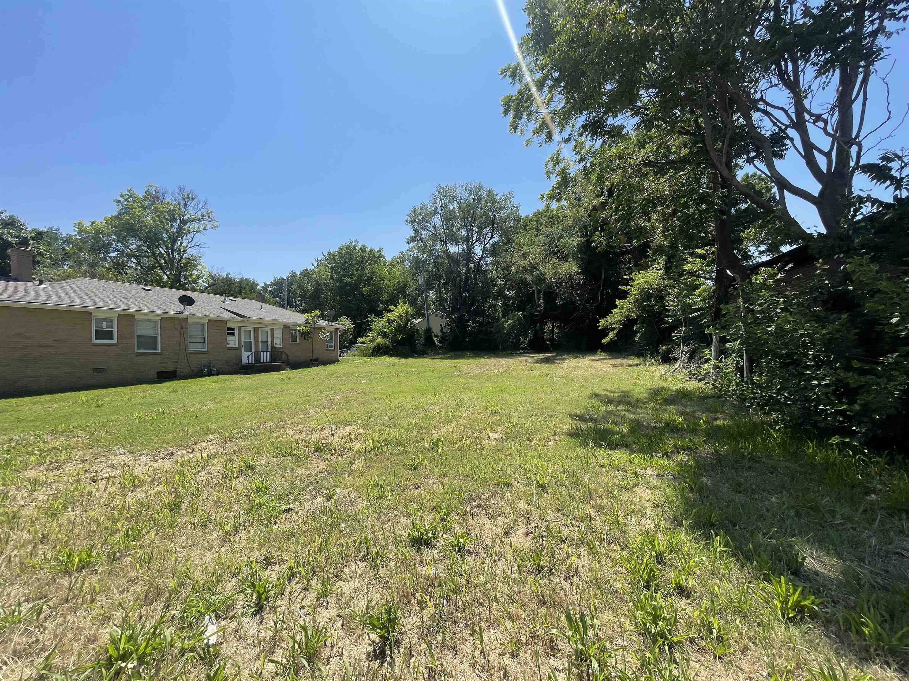 Property Photo: 651 S Oliver Ave KS 67218