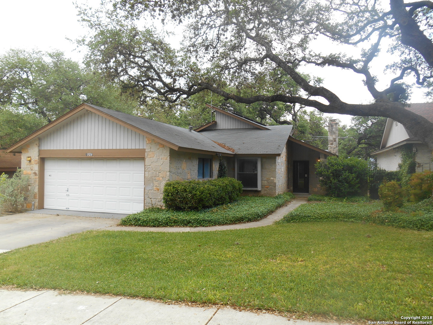 Property Photo: 3906 Big Meadows TX 78230