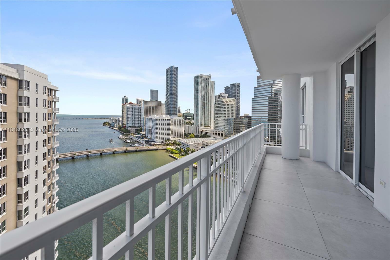 Property Photo: 801 Brickell Key Blvd 2203 FL 33131