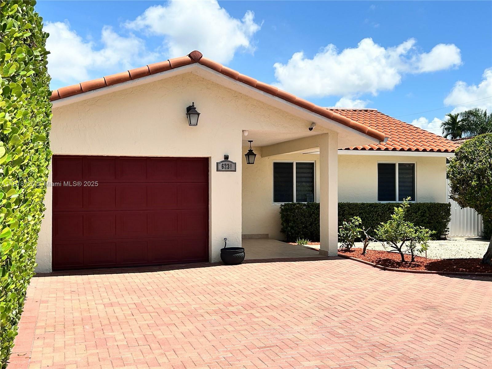 Property Photo: 6231 SW 27th St FL 33155