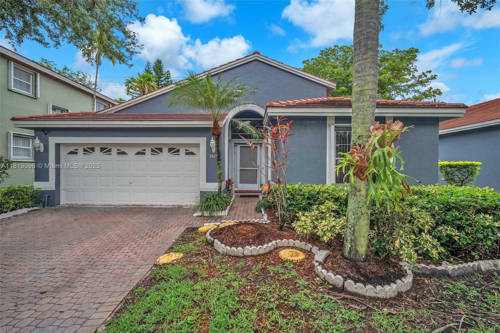 1624 SW 149th Ave  Pembroke Pines FL 33027 photo
