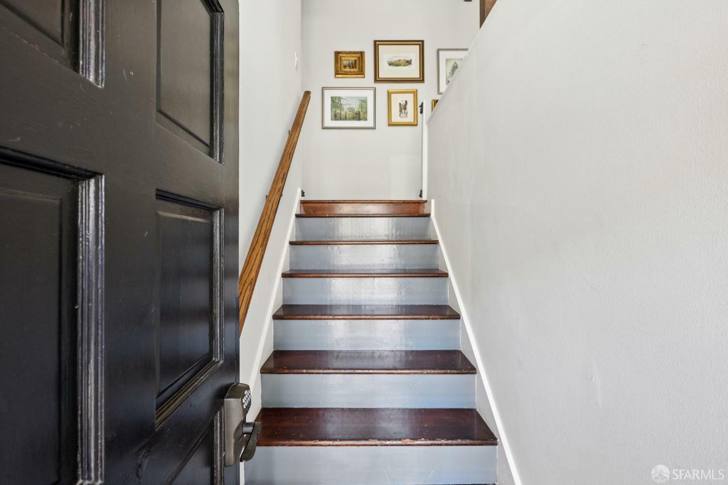 Property Photo: 50 Perine Place CA 94115