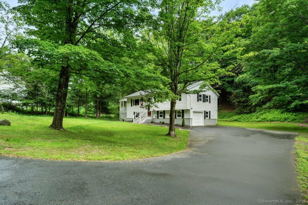 Property Photo: 17 Valley Field Road South CT 06482