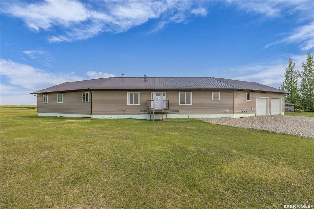 Property Photo: Rural Address SK S0K 1V0