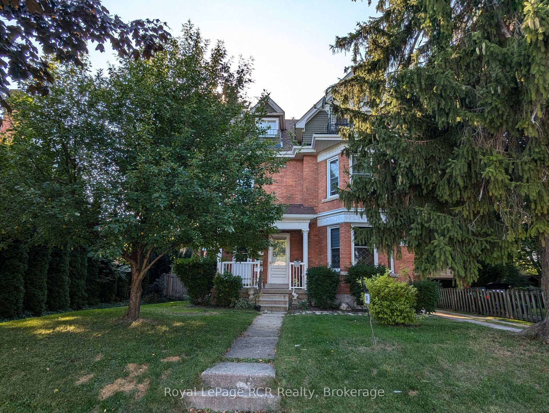 Property Photo: 1366 4th Avenue W ON N4K 4X1