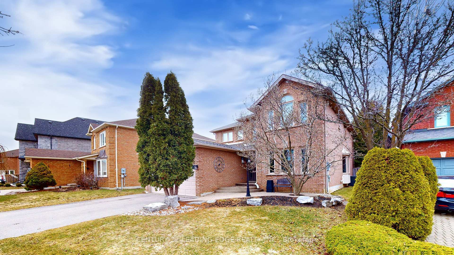 Property Photo: 102 Larkin Avenue ON L3P 4Y5